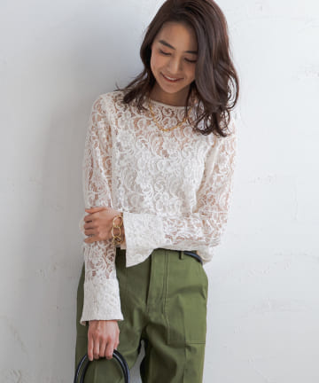 レースブラウス