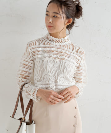 【WEB限定】レースドッキングブラウス