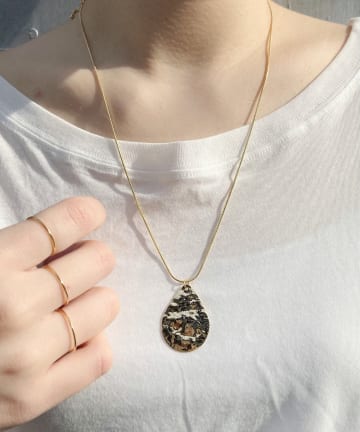 【WEB限定】メタルティアードネックレス