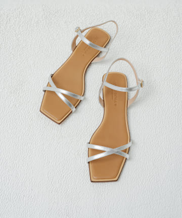 【CORSO ROMA，9/コルソローマ】バイカラーフラットサンダル