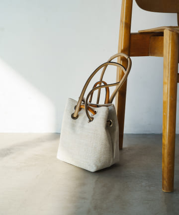 【PAOLA NUTTI/パオラ ヌッティ】キャンバス巾着バッグ