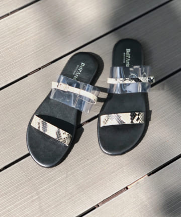 【Dell’Arte(デラールテ)】パイソン柄ダブルベルトサンダル