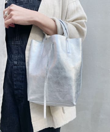 【WEB限定】(AULENTTI/オーレンティ) レザーバッグ