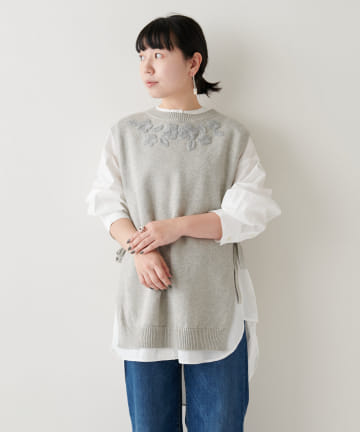 サイドリボン刺繍ベスト