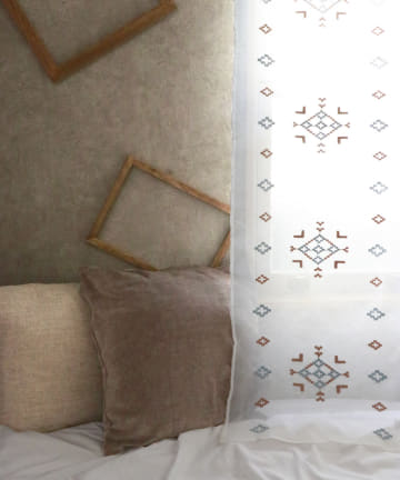 刺繍セパレートカーテンネイティブ