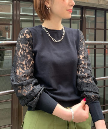 袖レースニット