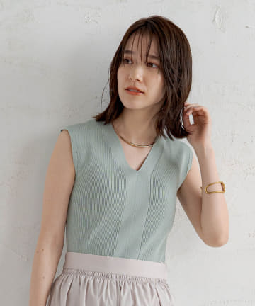 ノースリVニット