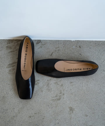 【FABIO RUSCONI/ファビオ ルスコーニ】スクエアフラットパンプス