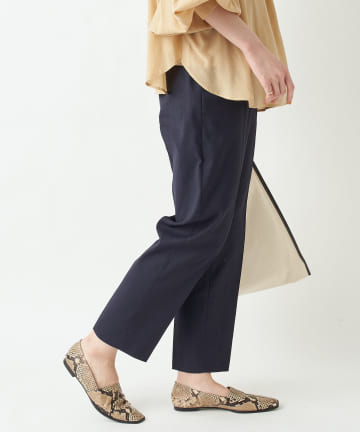 un dix cors(アンディコール) 【リラクシーな美脚パンツ】ボディシェルオックステーパード