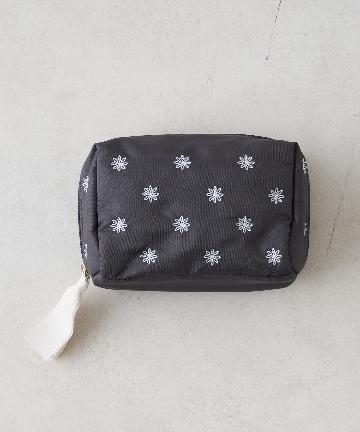花刺繍ポーチＭ