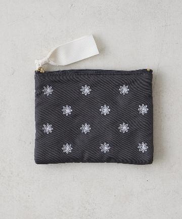 花刺繍ポーチＳ