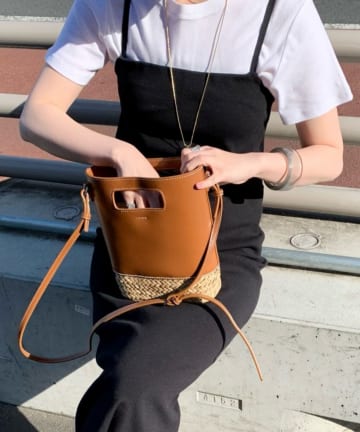 (YAHKI/ヤーキ)  レザー×ストローバッグ