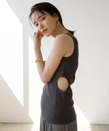 サイドホールタンク