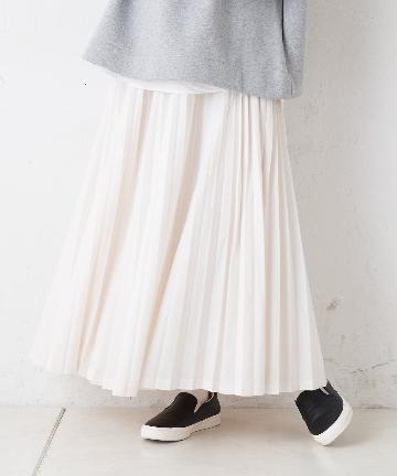 プリーツスカート