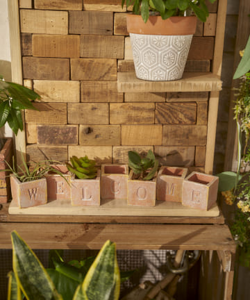 salut!(サリュ) レンガ風ウェルカムオブジェ