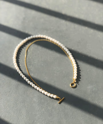 【デコルテラインを美しく】パール×チェーンネックレス