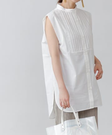【WEB・一部店舗限定】ピンタックノースリーブブラウス