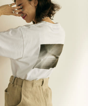 バックフォトTシャツ【オンラインストア限定商品】