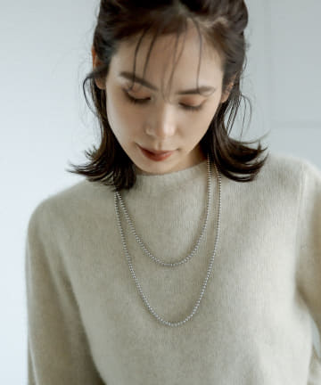 メタルボールロングネックレス