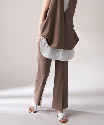 【odore/オドル】タックフレアクロップドパンツ