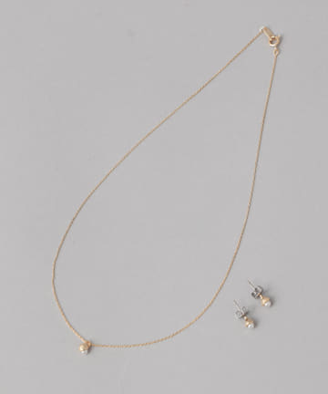 パールピアス・ネックレス/セットアイテム