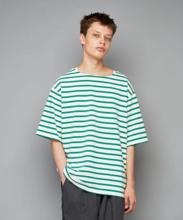 〈ユニセックスで着用可能!!〉バスクボーダーショートスリーブTシャツ