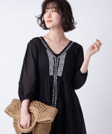 【ne Quittez pas(ヌキテパ)】刺繍ワンピース