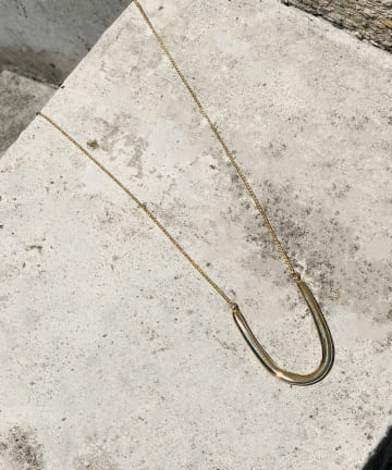 【シンプルなのに華やぐデザイン】モチーフロングネックレス