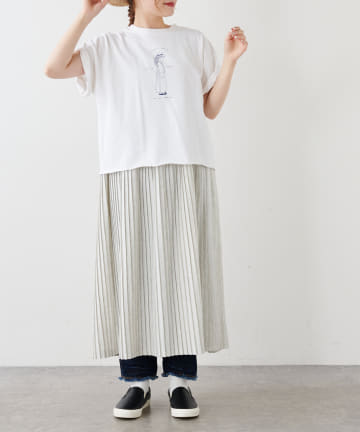 ノースリーブプリーツワンピース