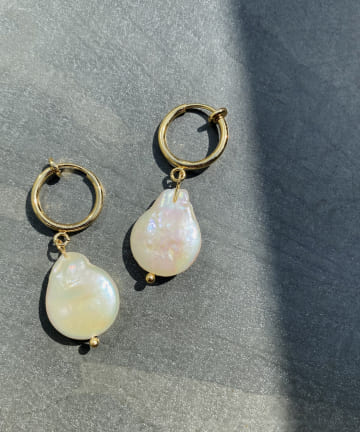 【オトナの定番アイテム】淡水パールイヤリング