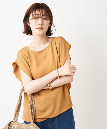 【肌触りの良いソフトな着心地】撥水カルゼ肩タックブラウス