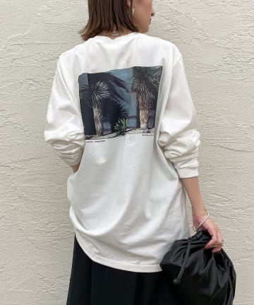 【+81BRANCA/ハチイチブランカ】Window photo Tシャツ