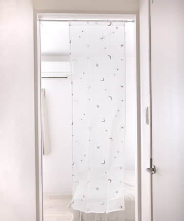 刺繍セパレートカーテンスター