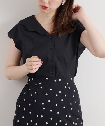 natural couture(ナチュラルクチュール) 【WEB限定】ゆるスカラップレトロブラウス