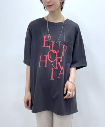 ランダムロゴＴシャツ