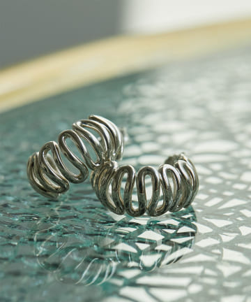 【SAPIR BACHAR】スワールピアス/SILVER