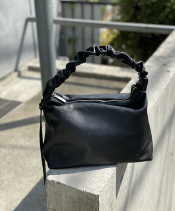 【STORY(ストーリー)】ギャザーハンドルバッグ