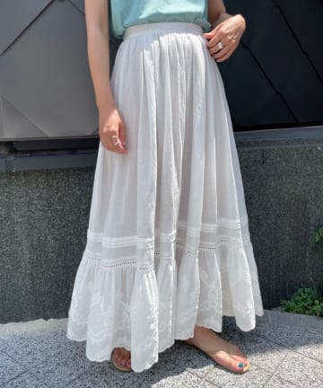 ヴィンテージライクレーススカート
