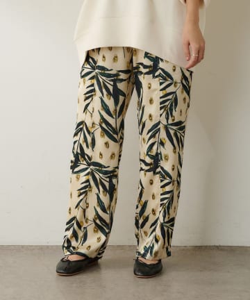 柄イージーパンツ