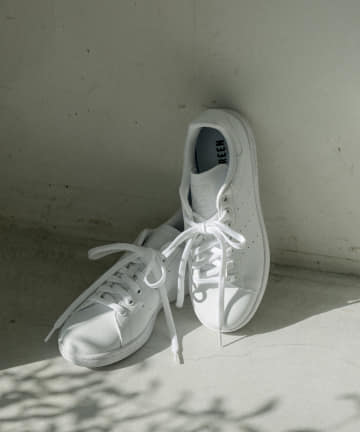 【オールホワイトの洗練デザイン・アディダス】スタンスミス