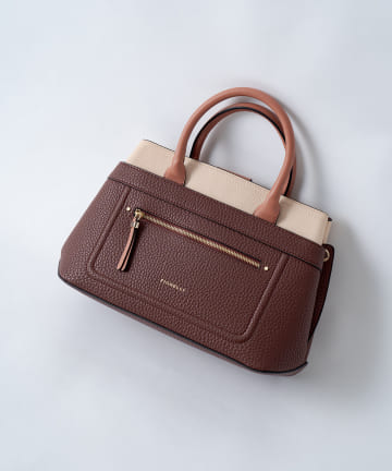 【FIORELLI/フィオレッリ】前ポケットミドルサイズバッグ