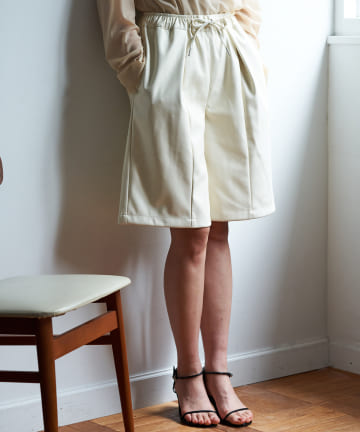 【odore/オドル】フェイクレザーハーフパンツ