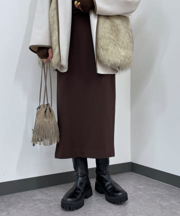 ポンチタイトスカート