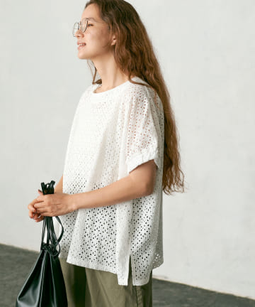 【WEB限定】カットワークレースブラウス