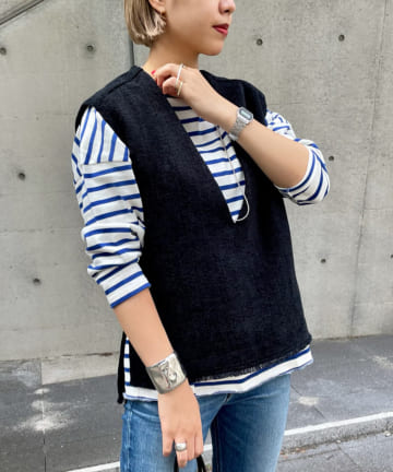 深Vフリンジベスト