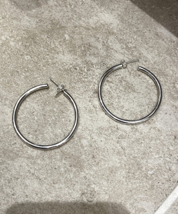 【Nina&Jules/ニナ・エ・ジュール】ミディアムフープピアス