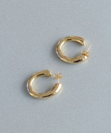 【fiw.】オーバルフープピアス