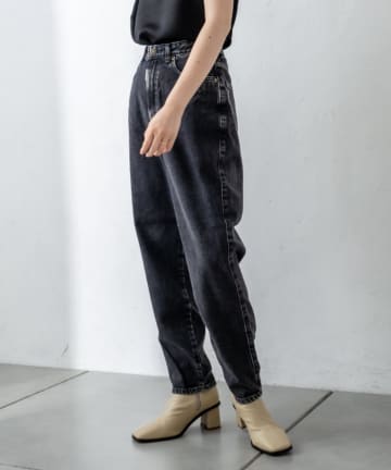 SOMETHING ROOMY SLIM PANTS