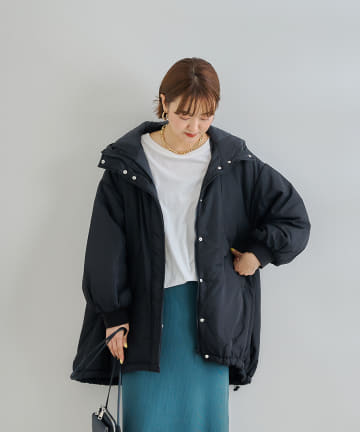 中綿モンスターパーカー