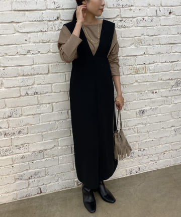 【odore/オドル】深Vワンピース